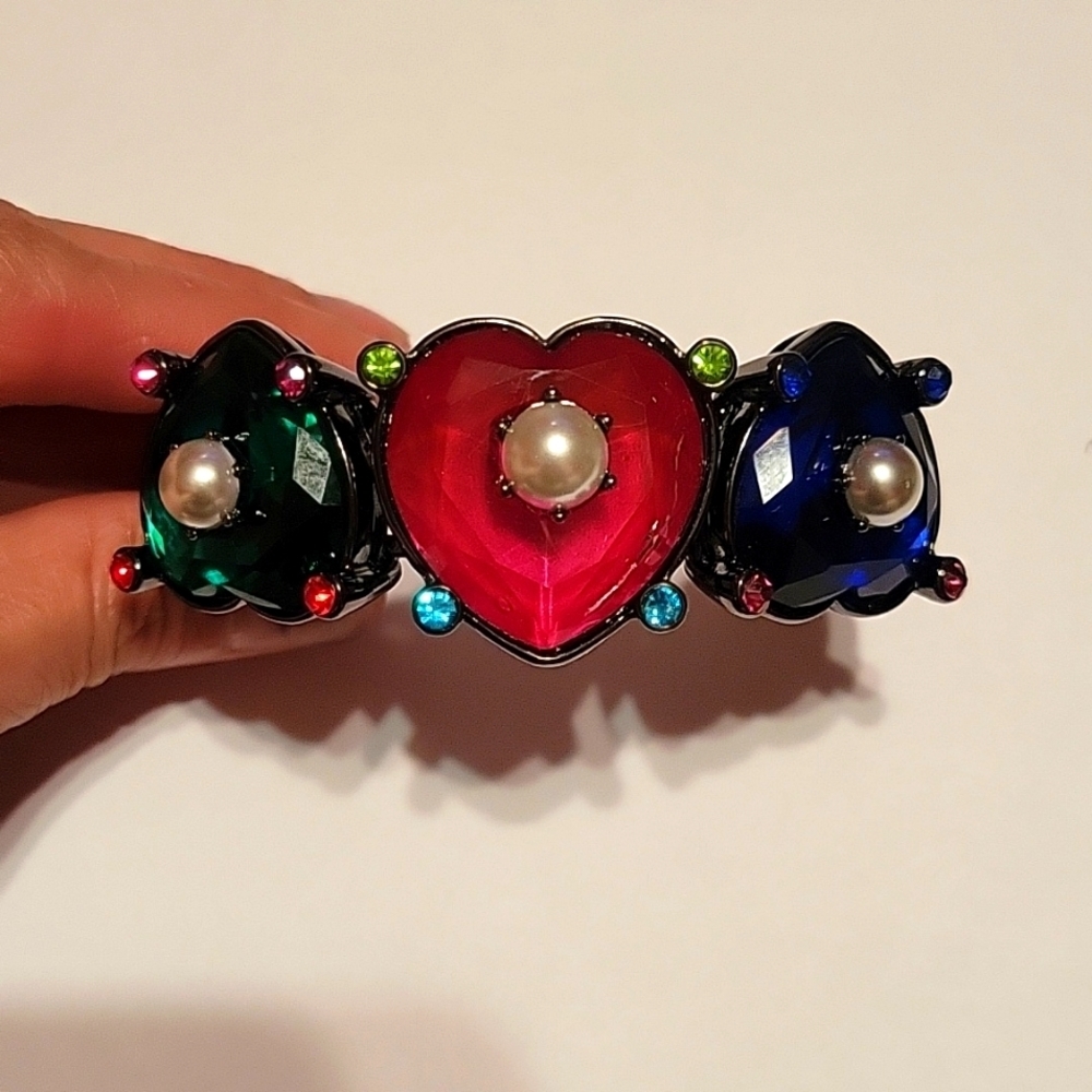 Betsey Johnson Chunky Heart Cuff Bracelet‎ 80s Punk Goth Grunge